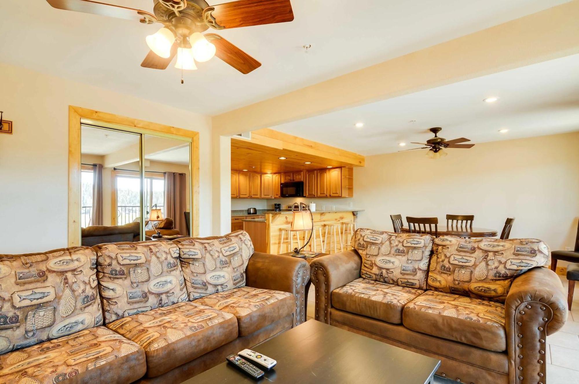 The Lodge At Duck Creek Duck Creek Village Bagian luar foto